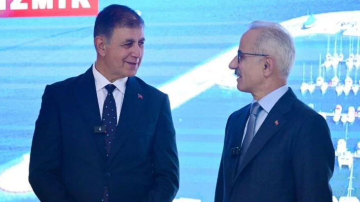 Bakan Uraloğlu, Cemil Tugay'la görüştü: Bütün ekiplerimizi İzmir'e göndereceğiz