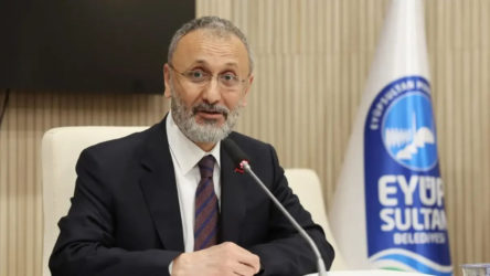 Eyüpsultan Belediyesi'ne operasyon: Belediye başkanı dahil 28 kişi gözaltında